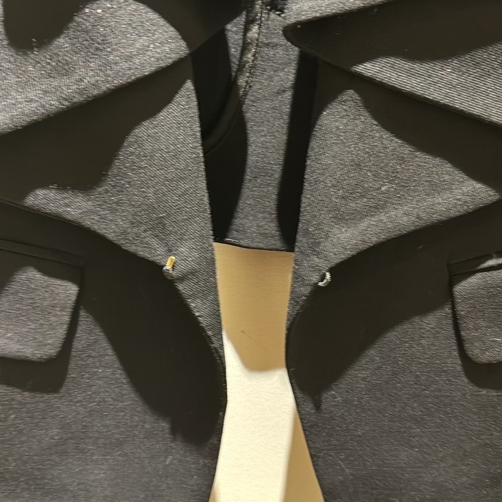BCBG Black Blazer Size Small - Picture 3 of 3